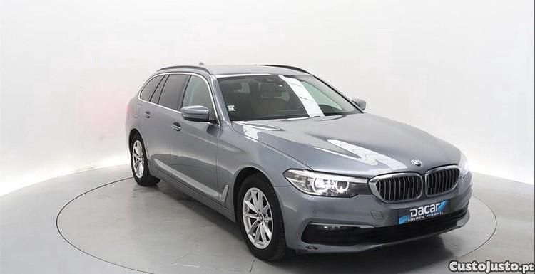Cinza Usado 2019 BMW 520 Carrinha | € 28.599 (Bom preço) - Imagem 1/1