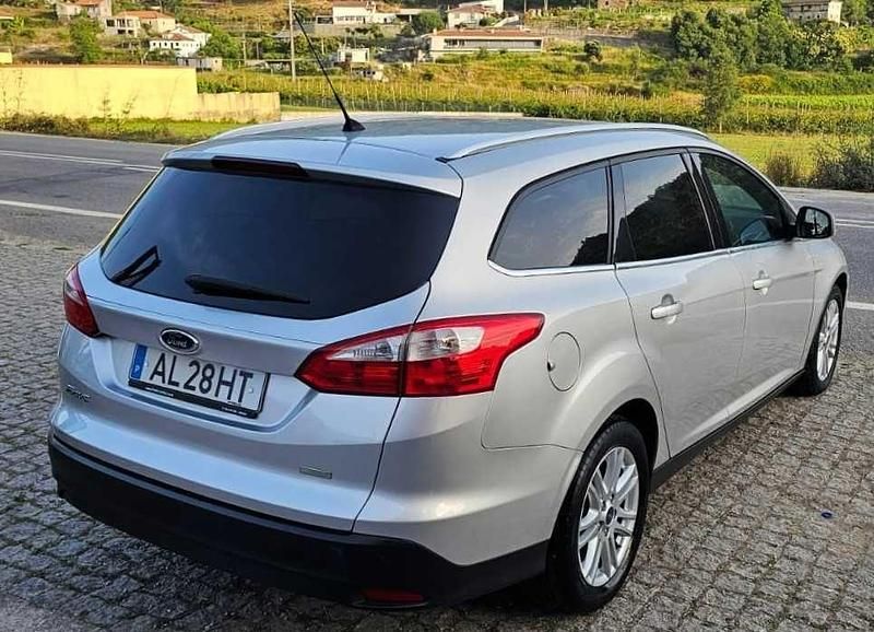 Usado Ford Focus Titanium 125 HP (91 kW) 2013 Carrinha
