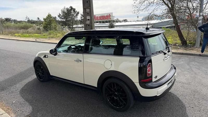 Usado Mini Cooper D Clubman 112 HP (82 kW) 2011 Branco Carrinha