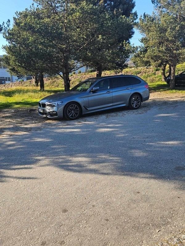 Cinzento Usado 2018 BMW 520 Carrinha | € 29.000 (Bom preço) - Imagem 1/4