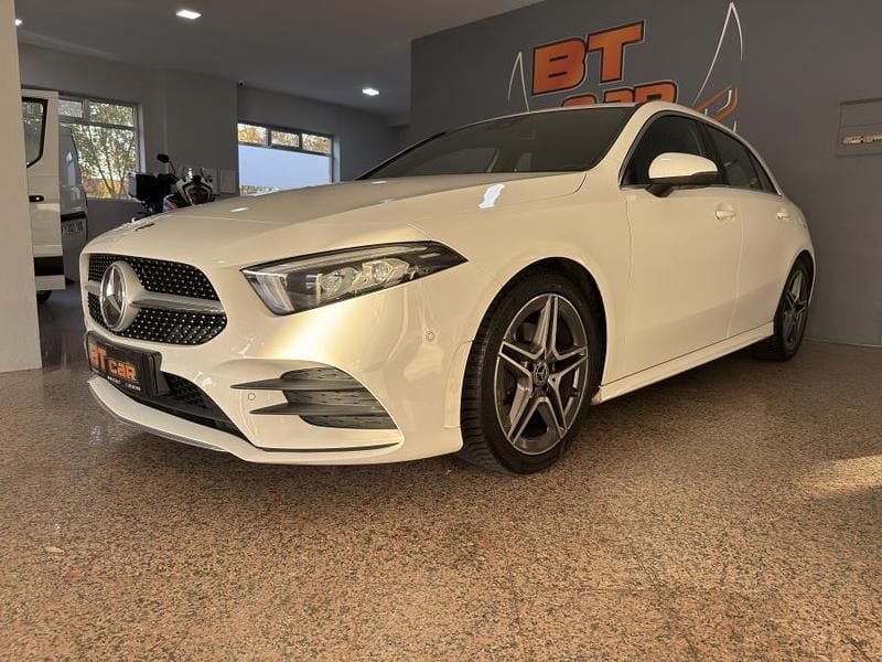 Branco Usado 2019 Mercedes A180 AMG line Sedan | € 24.900 (Preço justo) - Imagem 1/4