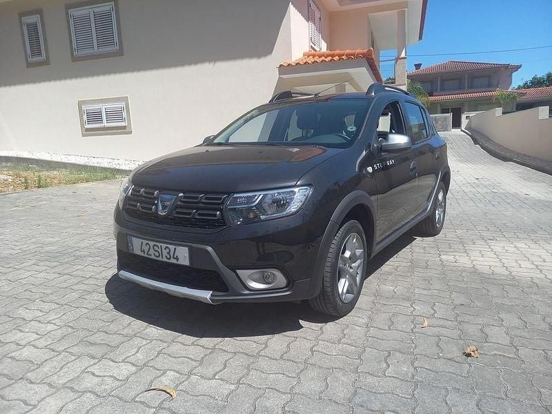 Usado 2017 Dacia Sandero Stepway Citadino | € 10.000 - Imagem 1/4