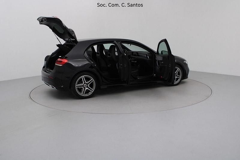 Usado Mercedes A180 AMG 116 HP (85 kW) 2019 Preto
