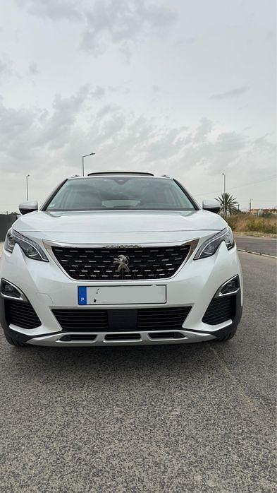 Usado 2017 Peugeot 3008 Allure Sedan | € 24.000 - Imagem 1/4