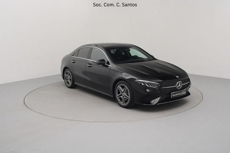 Usado Mercedes A180 AMG 116 HP (85 kW) 2025 Preto Sedan