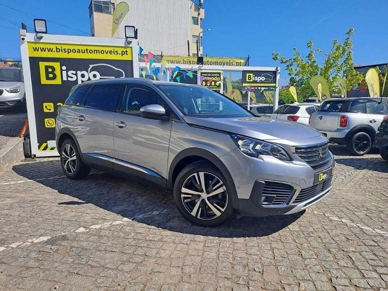 Cinza Usado 2020 Peugeot 5008 Allure Monovolume | € 25.997 (Preço elevado) - Imagem 1/4