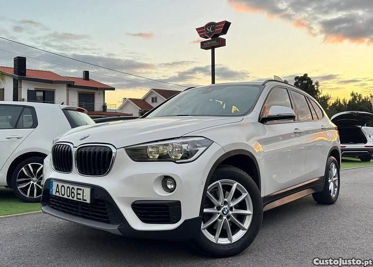 Branco Usado 2017 BMW X1 Sport Line SUV | € 16.800 (Bom preço) - Imagem 1/1