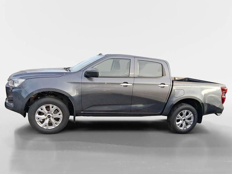 Usado Isuzu D-Max 164 HP (120 kW) 2023 Cinza Pickup