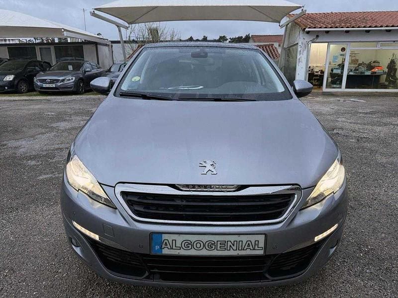 Usado Peugeot 308 Allure 120 HP (88 kW) 2017 Cinza