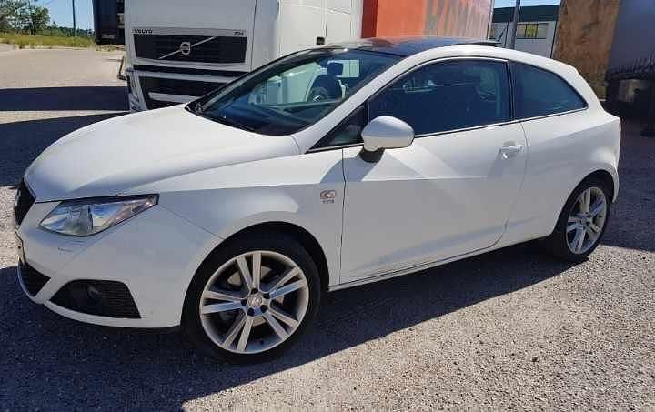 Branco Usado 2011 Seat Ibiza Citadino | € 7.900 (Preço justo) - Imagem 1/4