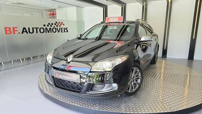 Preto Usado 2011 Renault Mégane III Carrinha | € 11.900 (Caro) - Imagem 1/4