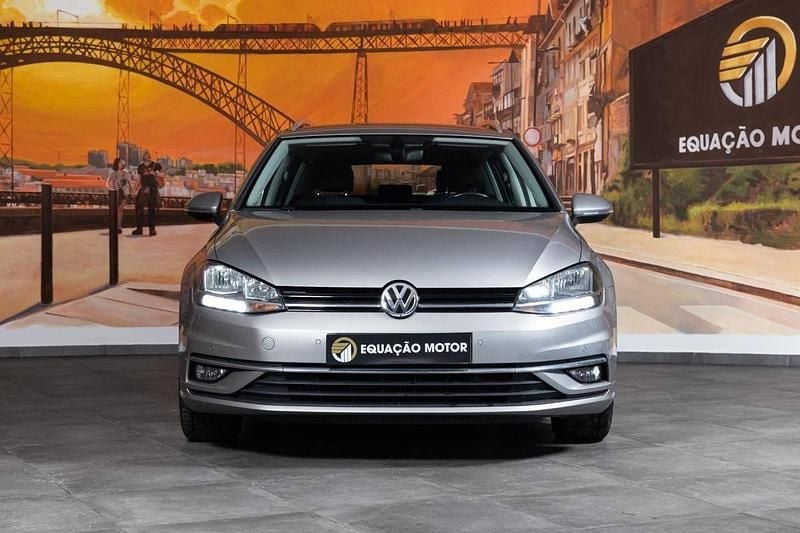Usado VW Golf VII 110 HP (80 kW) 2018 Outro Carrinha