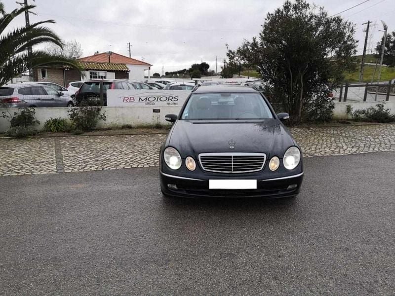 Preto Usado 2006 Mercedes E220 Carrinha | € 11.799 (Preço justo) - Imagem 1/4