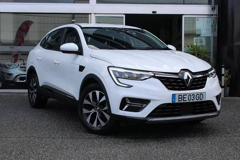 Usado Renault Arkana 140 HP (102 kW) 2022 Branco SUV