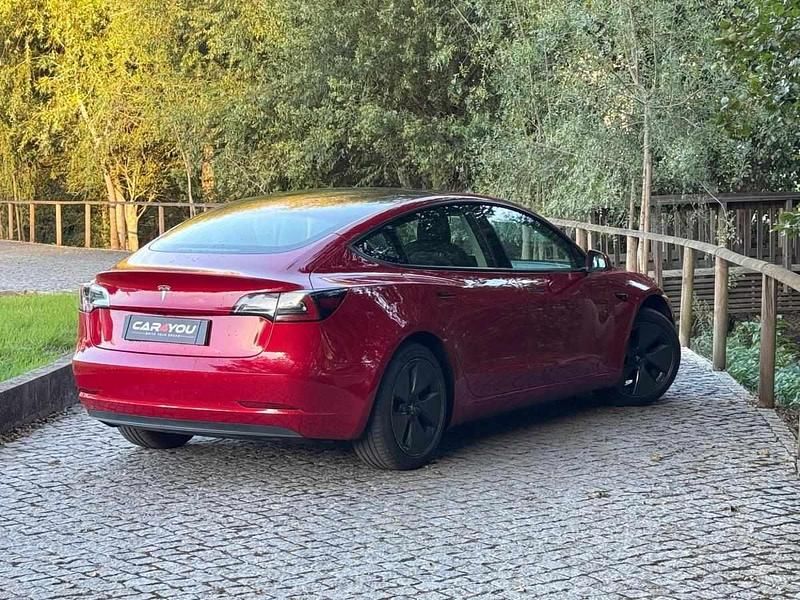 Usado Tesla Model 3 Standard Range Plus 208 kW (283 HP) 2021 Vermelho Sedan