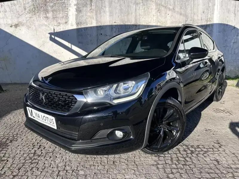 Preto Usado 2016 Citroën DS4 So Chic Citadino | € 15.500 - Imagem 1/4