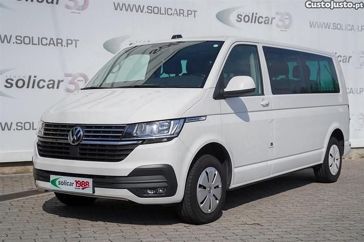 Branco Usado 2020 VW Caravelle Comfortline Monovolume | € 34.990 - Imagem 1/1
