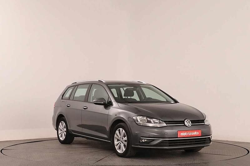 Cinzento Usado 2018 VW Golf VII Carrinha | € 18.699 (Caro) - Imagem 1/4