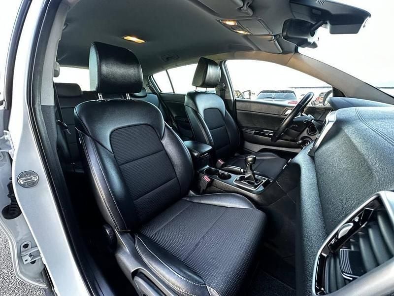 Usado Kia Sportage 136 HP (100 kW) 2021 Branco SUV