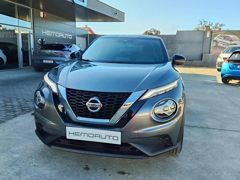 Usado Nissan Juke Enigma 114 HP (83 kW) 2021 Cinza SUV
