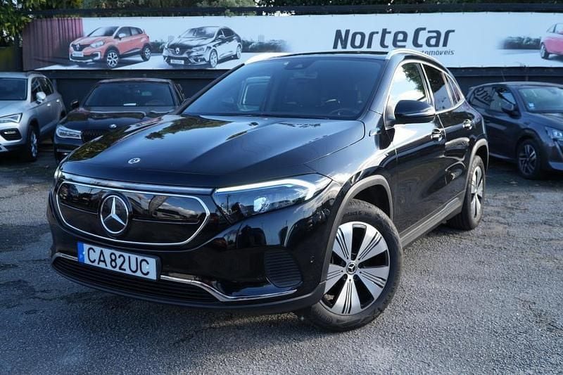 Preto Usado 2022 Mercedes EQA250 Progressive SUV | € 31.250 (Bom preço) - Imagem 1/4