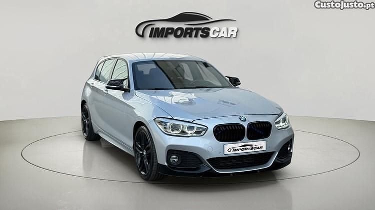Cinza Usado 2016 BMW 118 Citadino | € 19.999 (Preço elevado) - Imagem 1/1