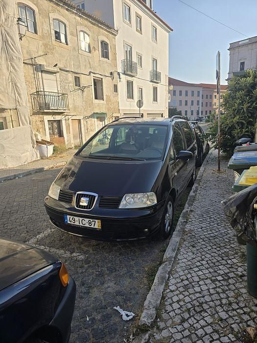 Usado 2007 Seat Alhambra Monovolume | € 3.400 - Imagem 1/3