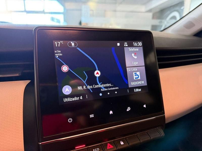 Usado Renault Clio V Evolution 91 HP (66 kW) 2022 Azul