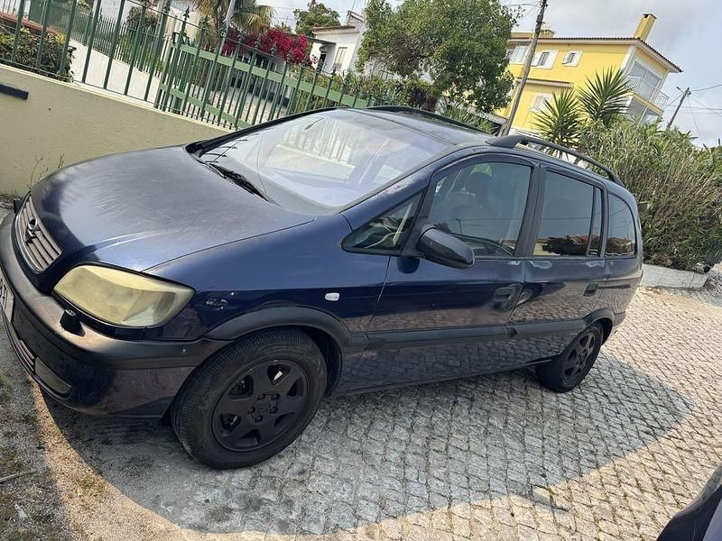 Usado 2001 Opel Zafira Monovolume | € 1.500 - Imagem 1/4