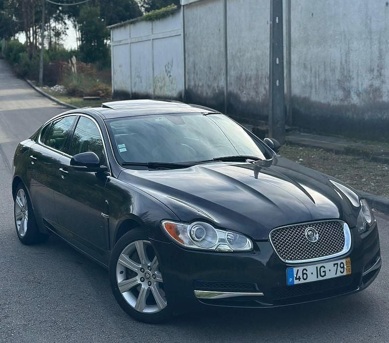 Usado 2009 Jaguar XF Luxury Sedan | € 11.900 (Caro) - Imagem 1/4