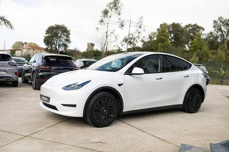 Usado Tesla Model Y 175 kW (238 HP) 2024 Branco SUV