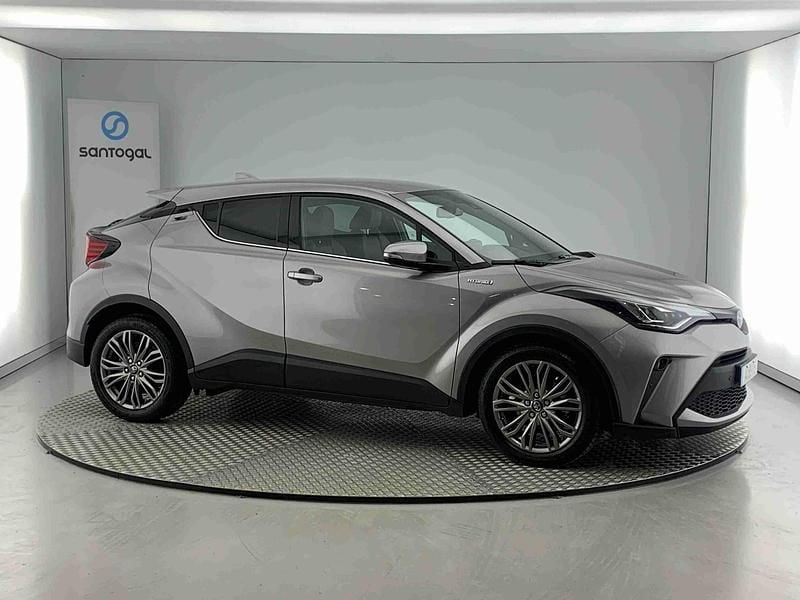Cinzento Usado 2021 Toyota C-HR Comfort SUV | € 26.990 (Preço justo) - Imagem 1/4
