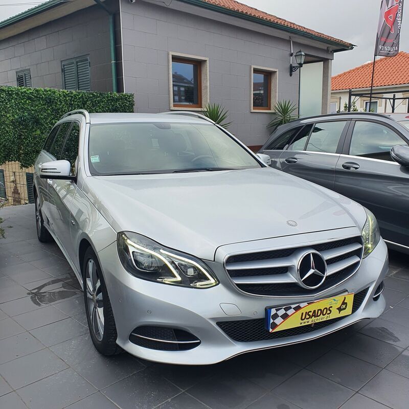 Cinza Usado 2013 Mercedes E300 Elegance Carrinha | € 16.750 (Preço justo) - Imagem 1/4