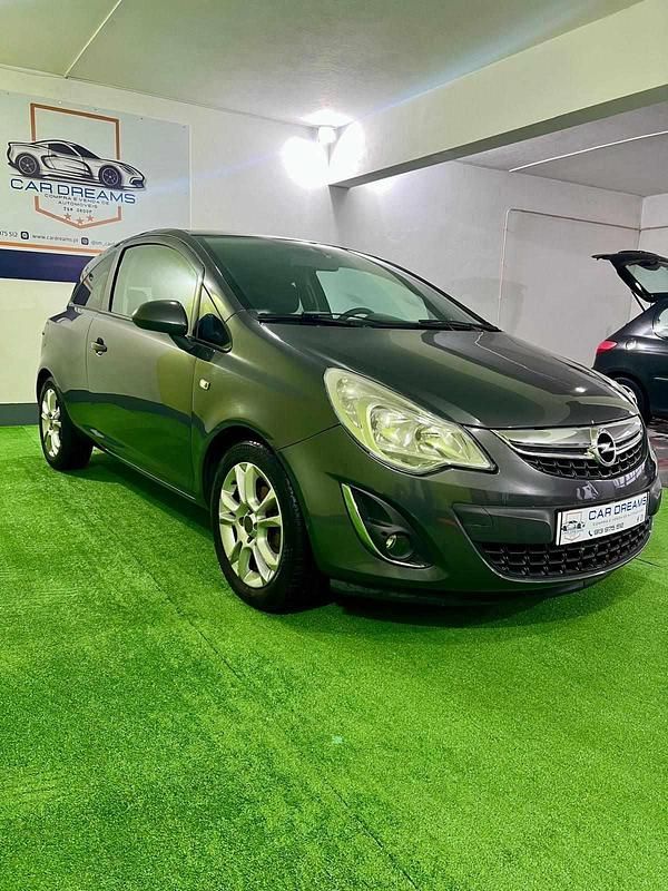 Usado Opel Corsa 86 HP (63 kW) 2011 Cinzento Citadino