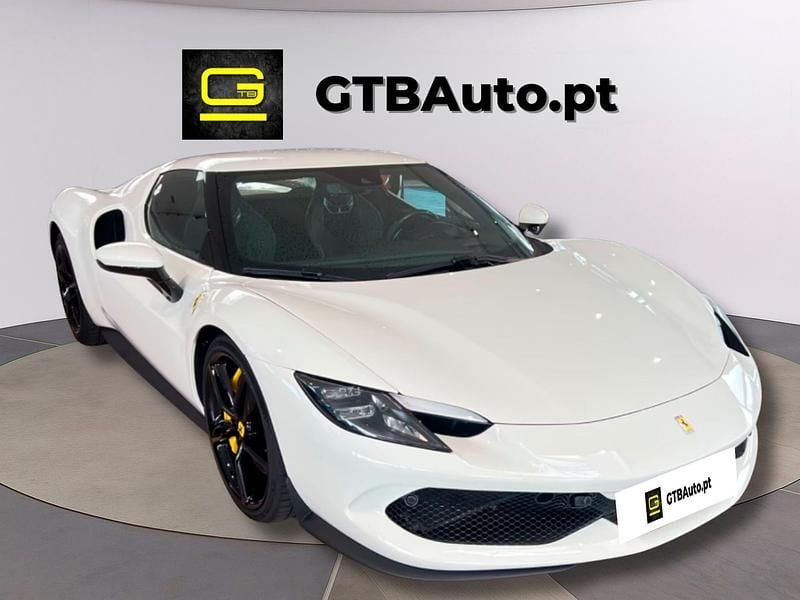 Branco Usado 2025 Ferrari 296 Coupé | € 289.000 - Imagem 1/4
