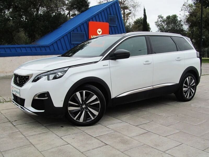 Branco Usado 2019 Peugeot 5008 GT-line Monovolume | € 19.990 (Bom preço) - Imagem 1/4