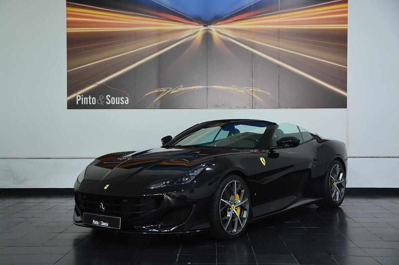 Preto Usado 2020 Ferrari Portofino Cabrios | € 235.000 - Imagem 1/4