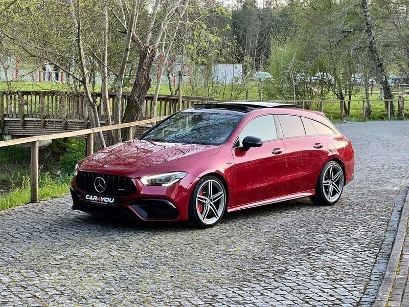 Vermelho Usado 2021 Mercedes CLA45 AMG Shooting Brake AMG Carrinha | € 58.990 - Imagem 1/4