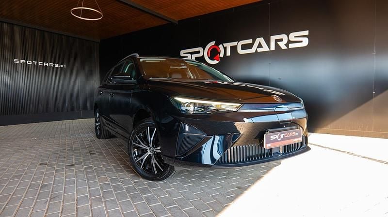 Preto Novo 2025 MG MG5 EV Luxury Carrinha | € 26.480 (Preço justo) - Imagem 1/4