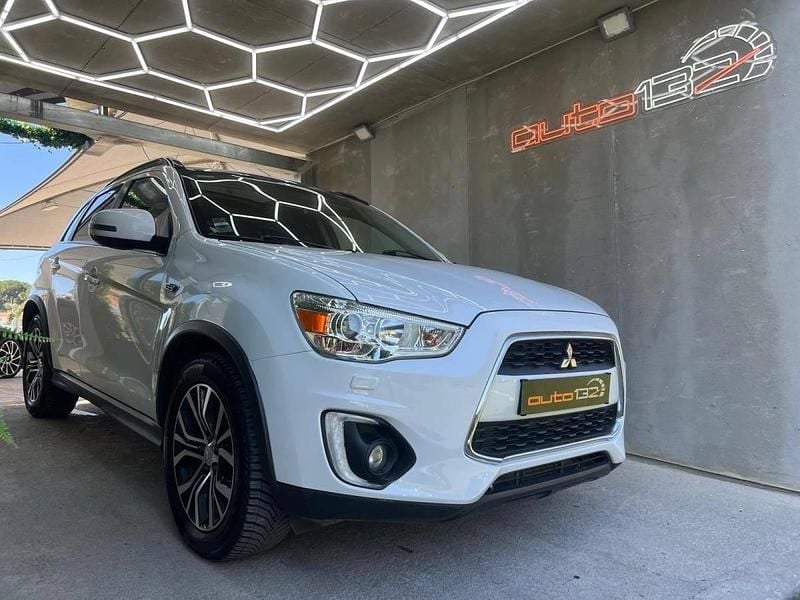 Usado Mitsubishi ASX Invite 114 HP (83 kW) 2016 Branco SUV