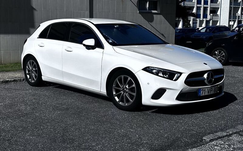 Usado 2018 Mercedes 180 Sedan | € 26.500 - Imagem 1/4