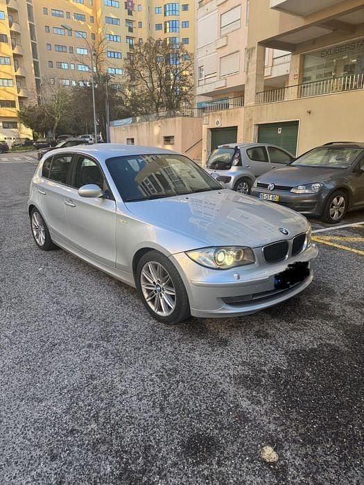 Usado 2008 BMW 118 Citadino | € 7.250 (Preço justo) - Imagem 1/4