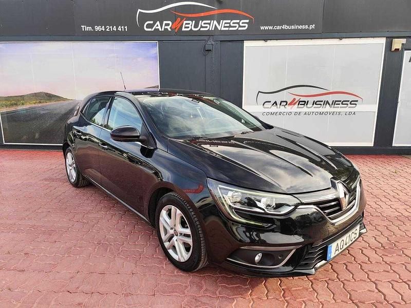 Preto Usado 2018 Renault Mégane IV | € 13.490 (Preço justo) - Imagem 1/4