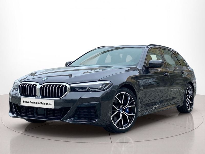 Usado 2021 BMW 530e Carrinha | € 42.905 (Preço justo) - Imagem 1/4