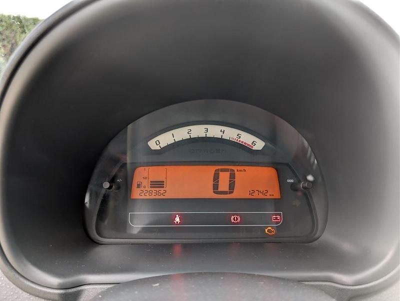 Usado Citroën C3 XTR 70 HP (51 kW) 2007 Sedan