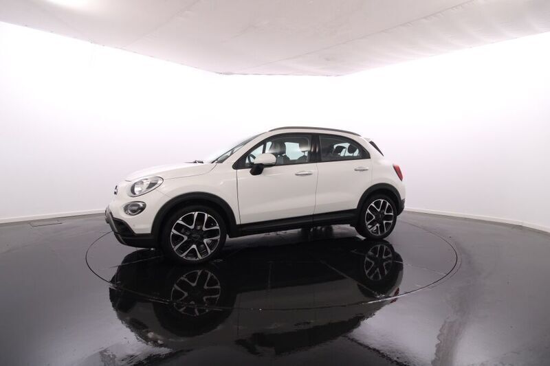 Branco Usado 2021 Fiat 500X Cross SUV | € 19.450 (Preço justo) - Imagem 1/4