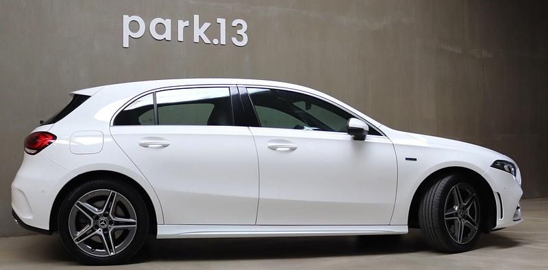 Usado Mercedes A250 AMG line 218 HP (160 kW) 2020 Branco