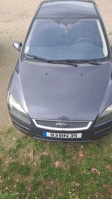 Usado 2006 Ford Focus Sedan | € 2.400 (Bom preço) - Imagem 1/4