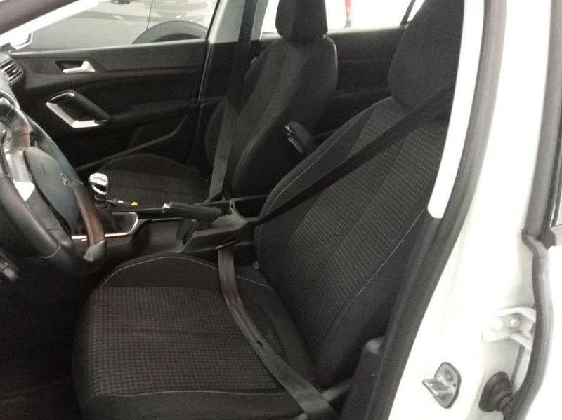 Usado Peugeot 308 Business-Line 102 HP (75 kW) 2019 Branco