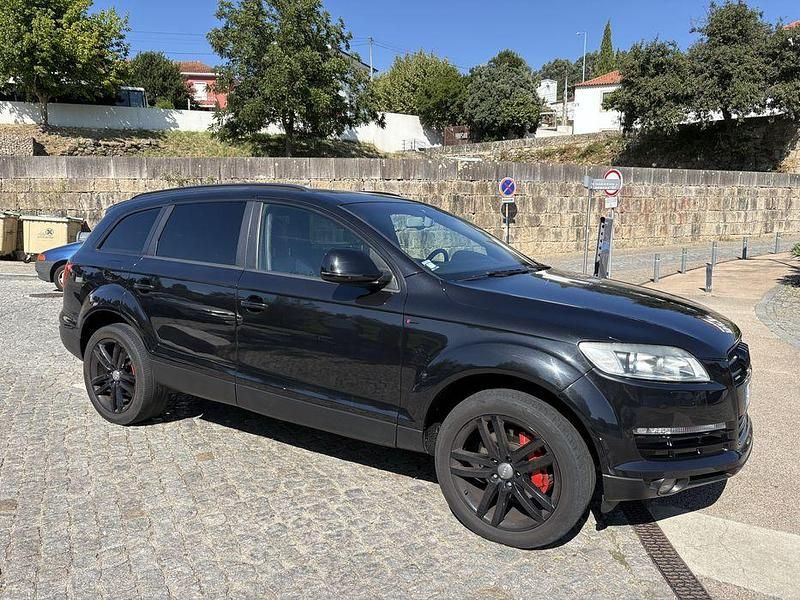 Usado 2006 Audi Q7 SUV | € 17.500 - Imagem 1/4
